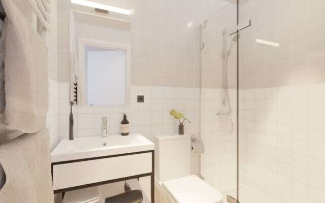 Estudios y Habitaciones Modernas en PAMPLONA, SK