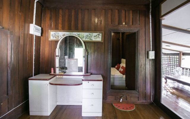 OYO 1062 Baanrai Kongjaroen