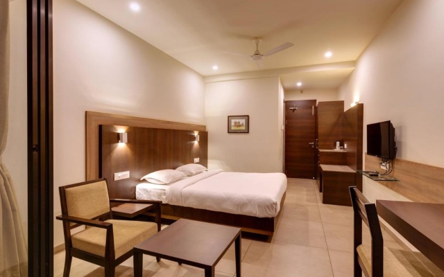 Hotel Classic Mid Town , Kolhapur