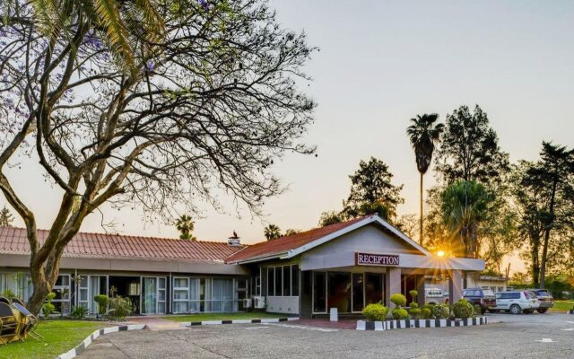Kadoma Hotel And Conference Center