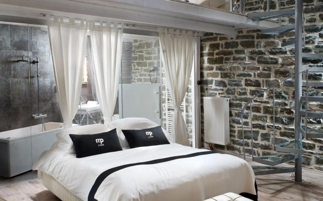 Mikro Papigo 1700 Hotel & Spa