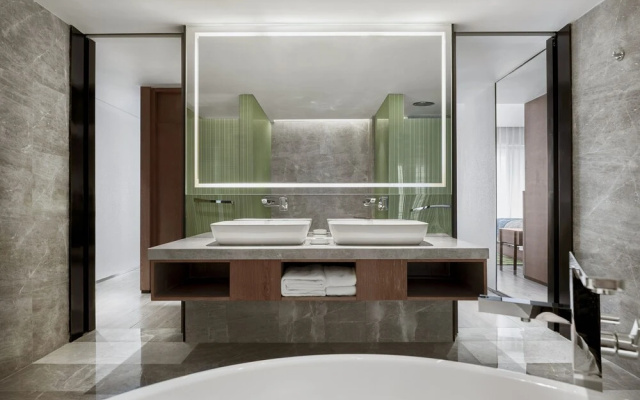 Holiday Inn  and Suites Sanya Yalong Bay by IHG