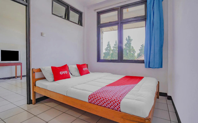 OYO 90352 Villa Agape 2