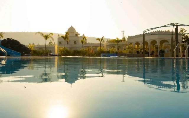 Rajasi Palace