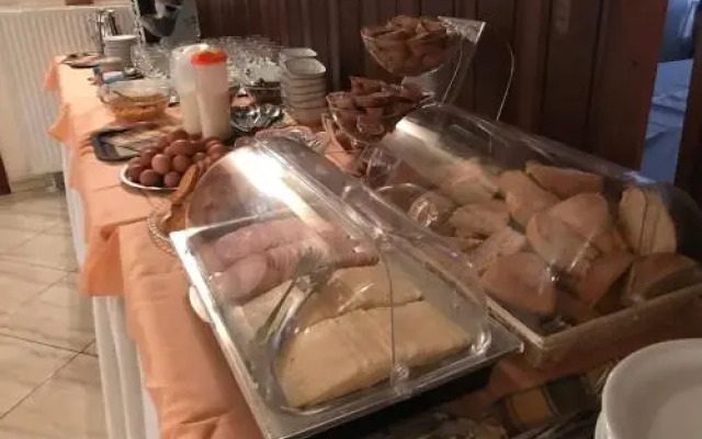 Hotel Elegant Epavlis