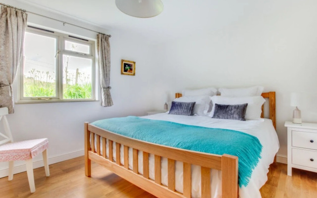 Holiday Home Broomhurst Grove