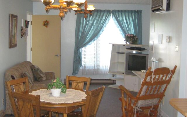Condotel Motel Canadien
