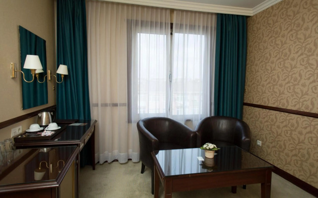 Topkapi Inter Istanbul Hotel