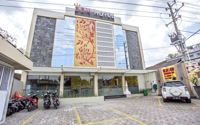 RedDoorz Plus @ Jalan Kaliurang