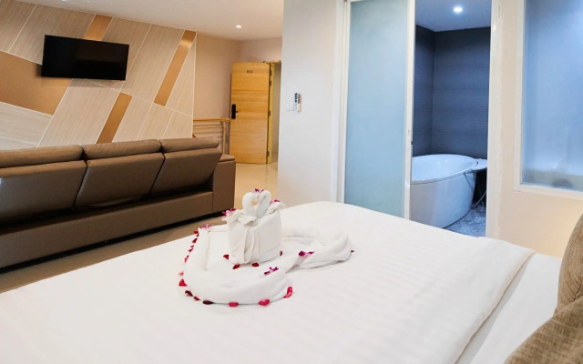 La Vista Patong Hotel