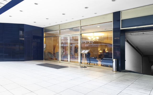 Cyan Americas Towers Hotel