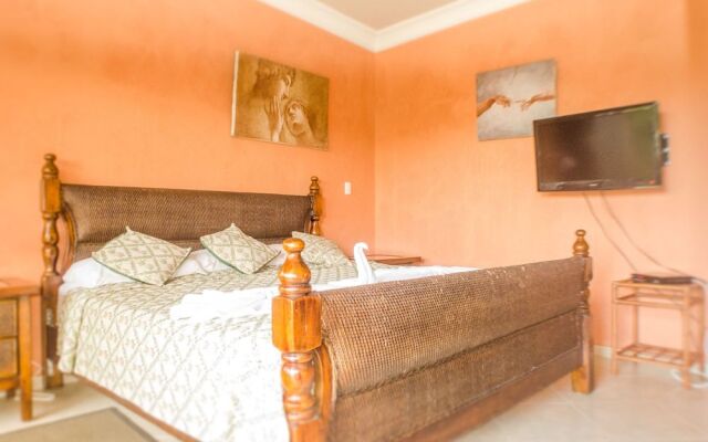 Well Furnished w Private Pool, BBQ & Palapa Bar