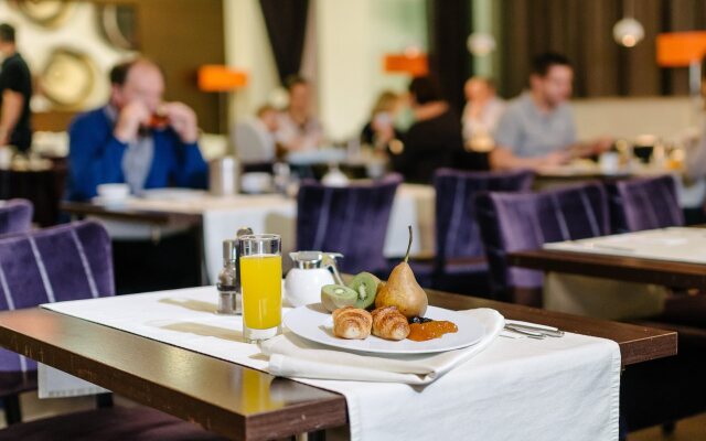 Corso Hotel Pécs