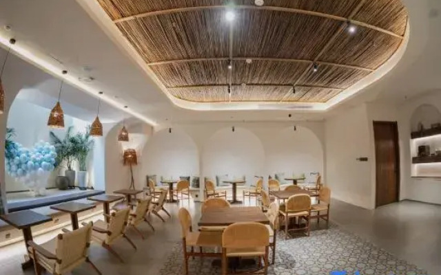 Dalian Jinshi Designer Homestay