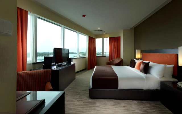 Hock Lee Hotel & Residences