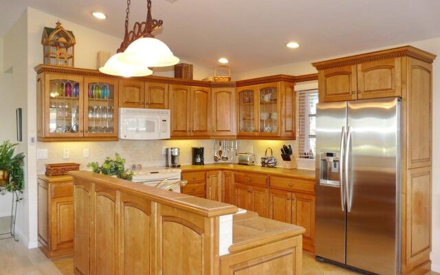 848 Buttonwood Court