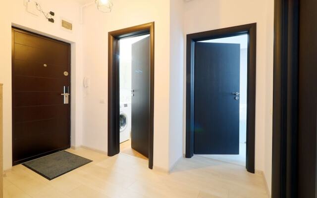 Etalon Apartments