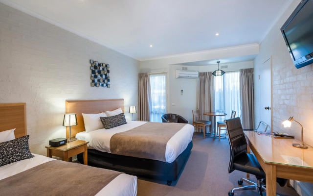 Comfort Inn Coach & Bushmans