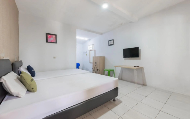 OYO 3040 D'pineapple Villa