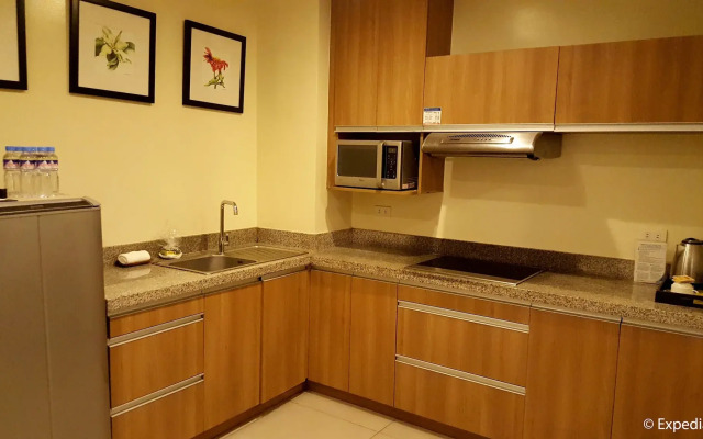 Azalea Hotels & Residences Baguio