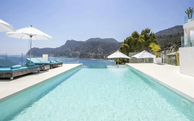 Beautiful Villa With Leisure Activities