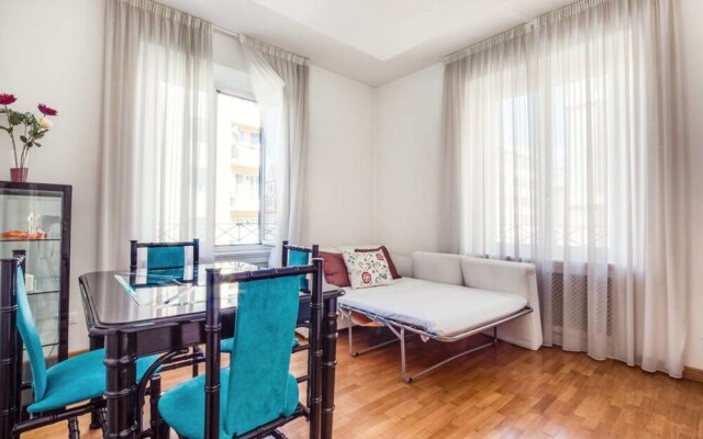 Bright and Modern 2 bed Flat Near San Giovanni