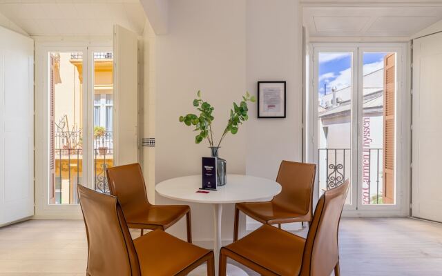 Thyssen Boutique Apartments Caleta Homes