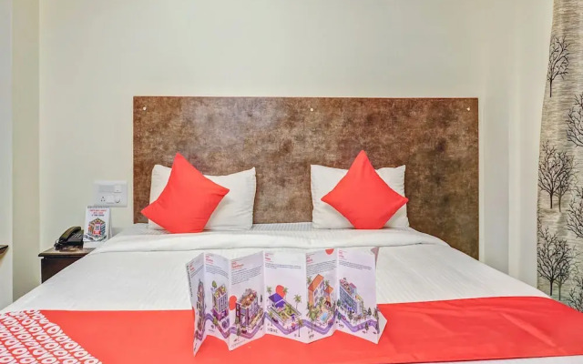 OYO 19524 Maruthi Home Stays 2