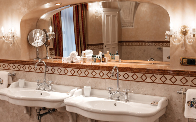Alchymist Grand Hotel & Spa