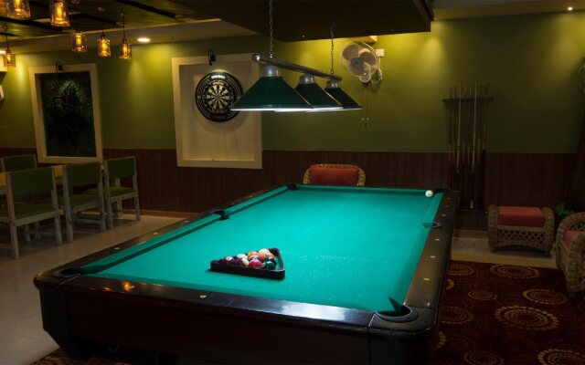 Mount Breeze Hotel