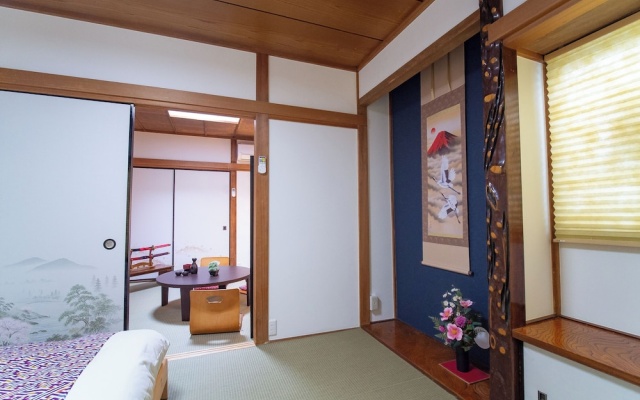 Traditional House West Ikebukuro – Guest Rooms – Tokyo