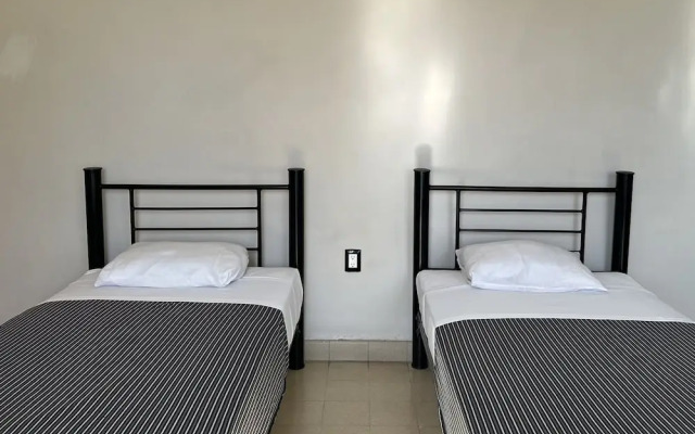 Andaina Hostel