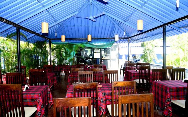 Mayflower Beach Resort