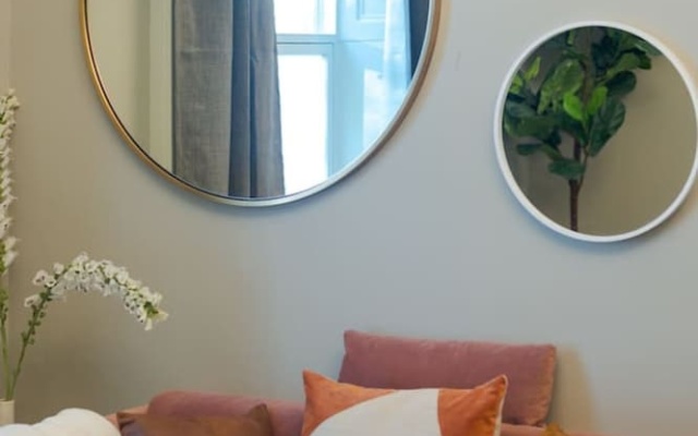 Stunning Notting Hill Apartment PS4