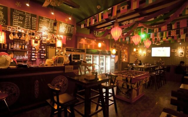 Happy Dragon.Saga Youth Hostel