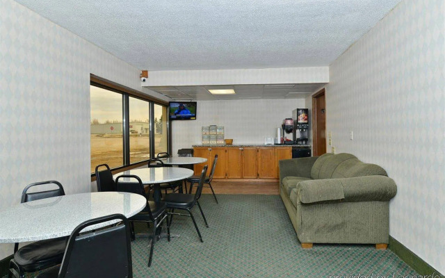 Devils Lake Inn By OYO Near Devils Lake Regional Airport