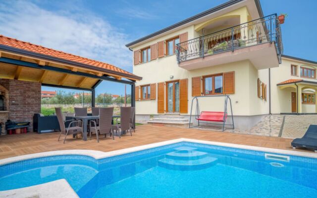 Apartment Ulika Poreč/Tar 16555