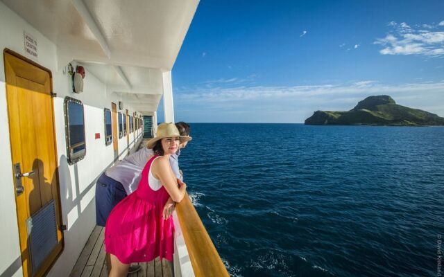 Captain Cook Cruises, Fiji's Cruise line