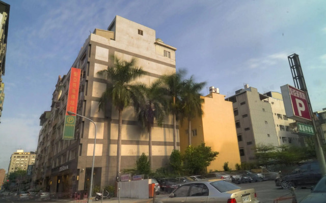Sinyago Hotel