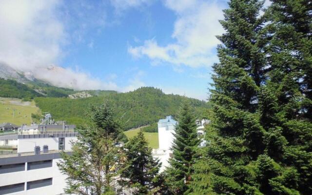 Appartement Gourette, 1 pièce, 6 personnes - FR-1-400-63