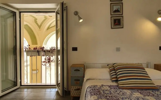The Spanish Palace suites, rooms, apartments & terraces
