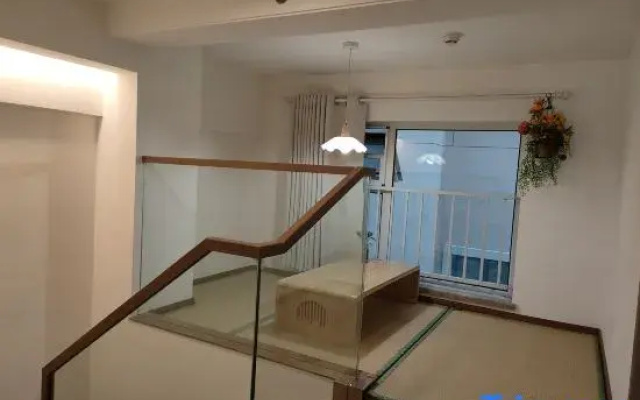 Badaling Guanshanyue Loft Villa