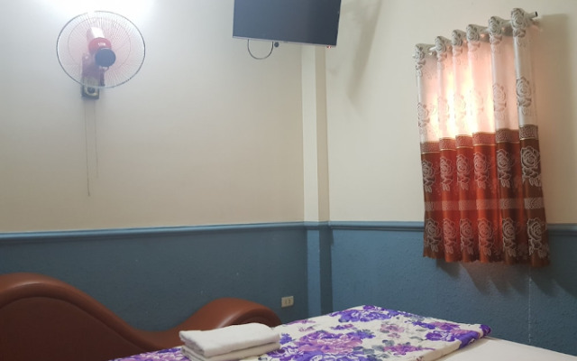 Van Thanh Dat Hotel by OYO Rooms