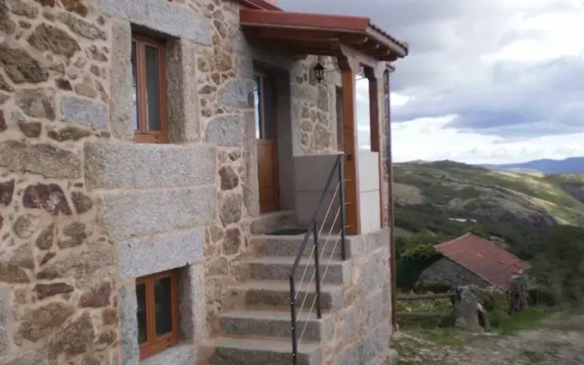 Casa do Sobrado de Pitoes