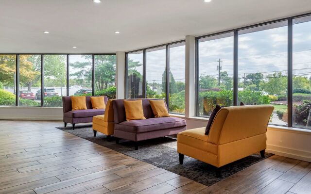 Somerset Lofts, Ascend Hotel Collection