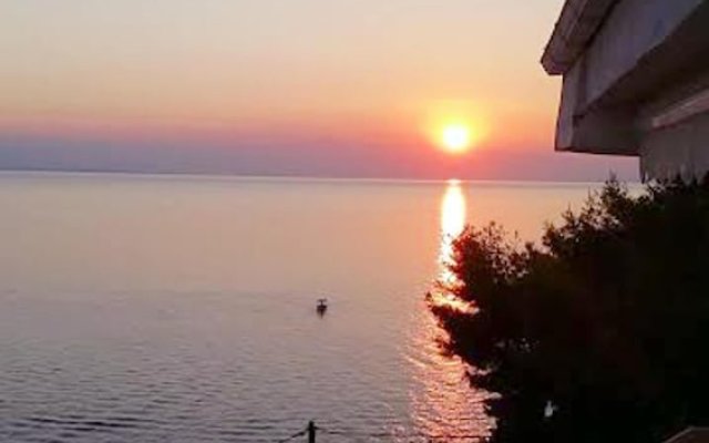 Apartment With 2 Bedrooms in Neos Marmaras, Chalkidiki, North Greece,