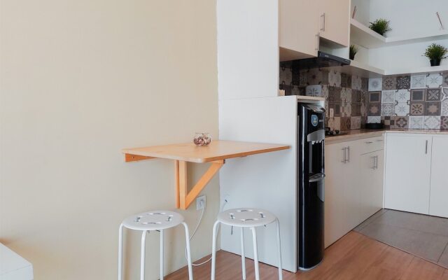 Strategic And Restful 1Br At Casa De Parco Apartment