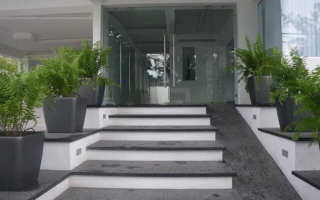 Lincoln Suite