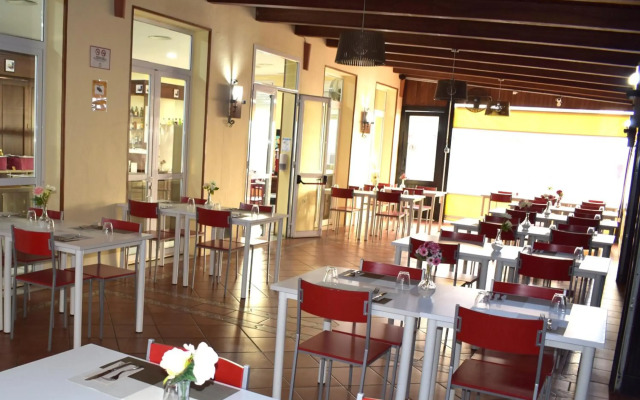 Interpass Golf Playa Country Club Hotel