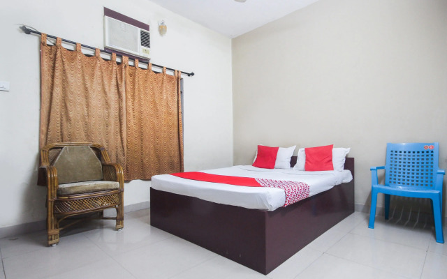 OYO 71275 Lingam's Lodge